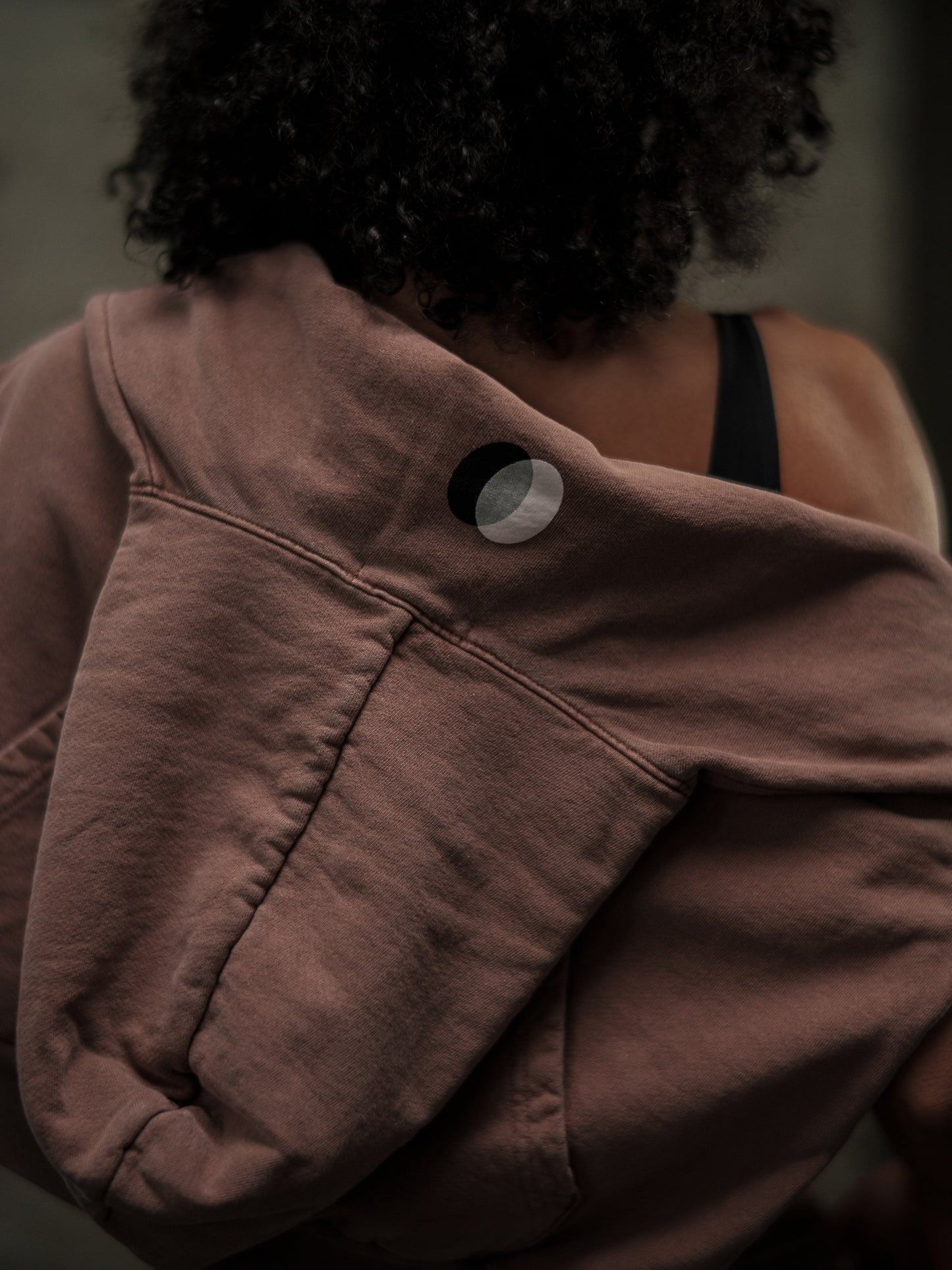 LM SPORTSWEAR HOODED SWEATSHIRT - MOCHA